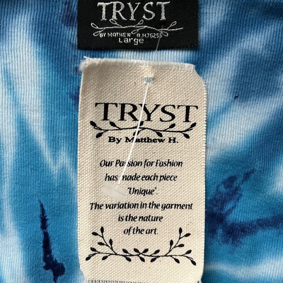 Tryst Long Sleeve 100% Cotton Tie Dye Tee  Jeweled Neckline  Size Large NWT - Picture 5 of 5